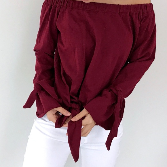 Madelyn - Red Off The Shoulder Long Sleeve - Picture 3 of 5
